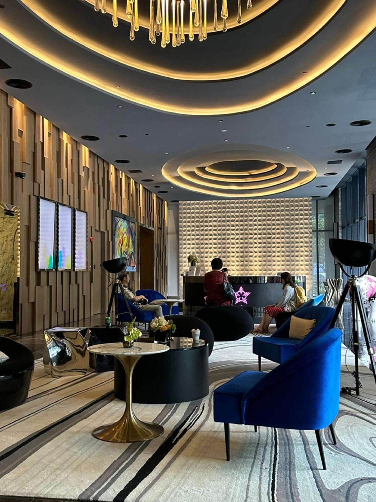 Klcc Beyond Hospitality Suites Star Kuala Lumpur Bagian luar foto